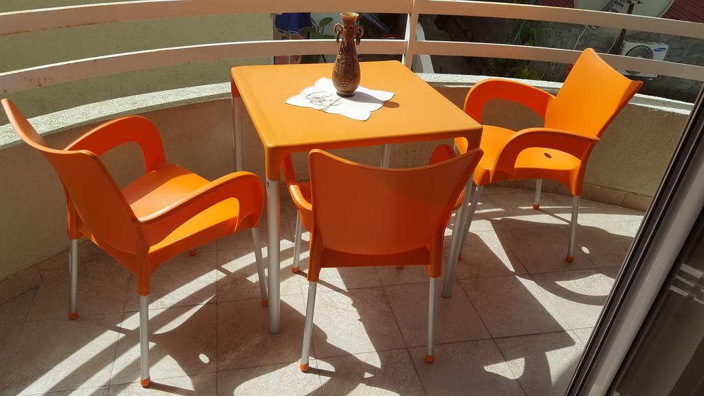 Summer Sea Apartment Budva Exterior photo